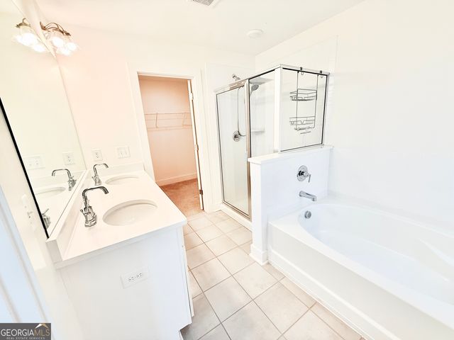 34 Auburn Woods Drive, Auburn, GA 30011
