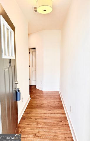 34 Auburn Woods Drive, Auburn, GA 30011