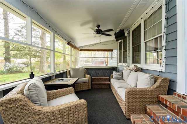 321 Warsaw Ave, Hopewell, VA 23860