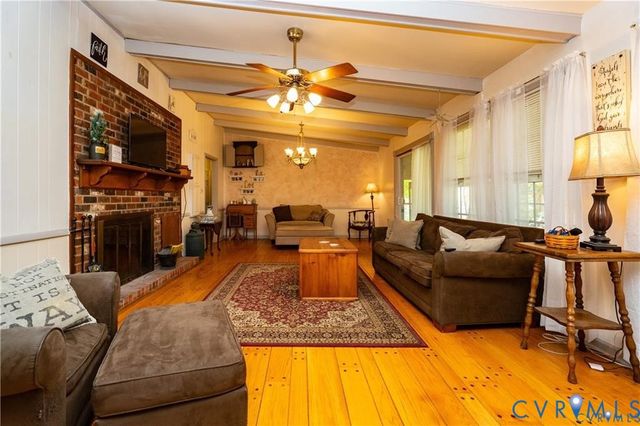 321 Warsaw Ave, Hopewell, VA 23860