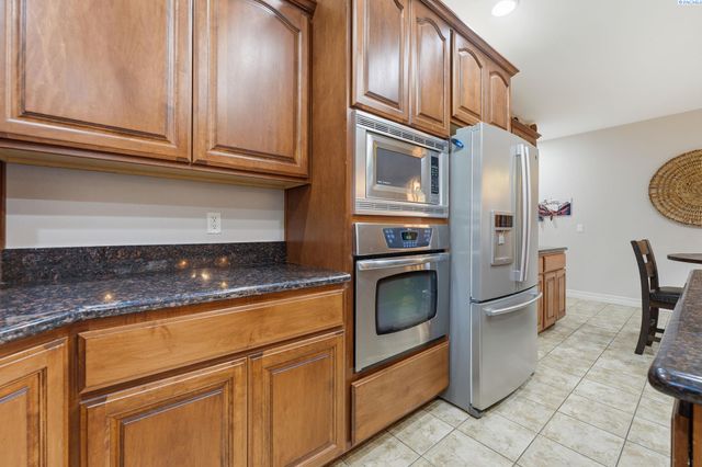 1191 Pinto Loop, Richland, WA 99352