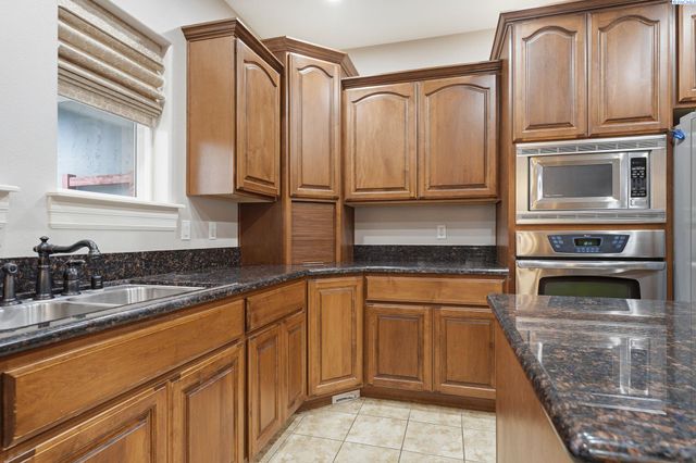 1191 Pinto Loop, Richland, WA 99352