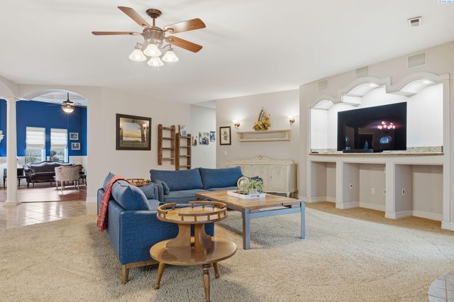 1191 Pinto Loop, Richland, WA 99352