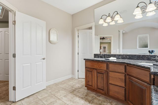 1191 Pinto Loop, Richland, WA 99352