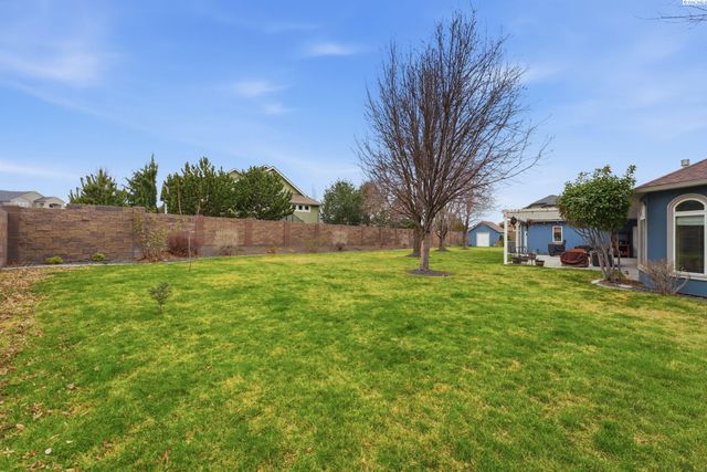 1191 Pinto Loop, Richland, WA 99352