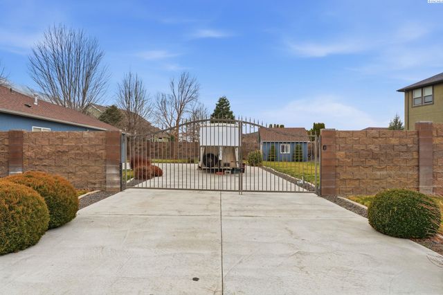 1191 Pinto Loop, Richland, WA 99352