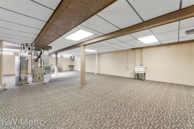 49321 Glasco Court, Utica, MI 48315