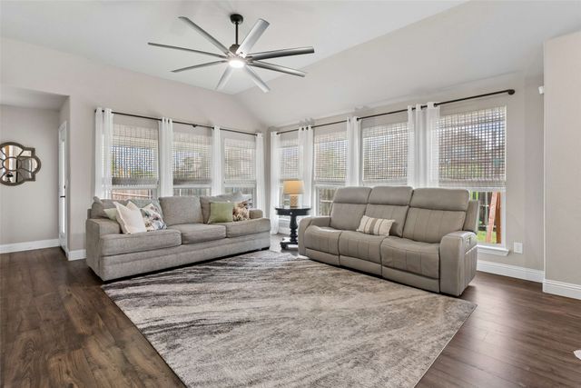 2307 Ranchwood Drive, Melissa, TX 75454