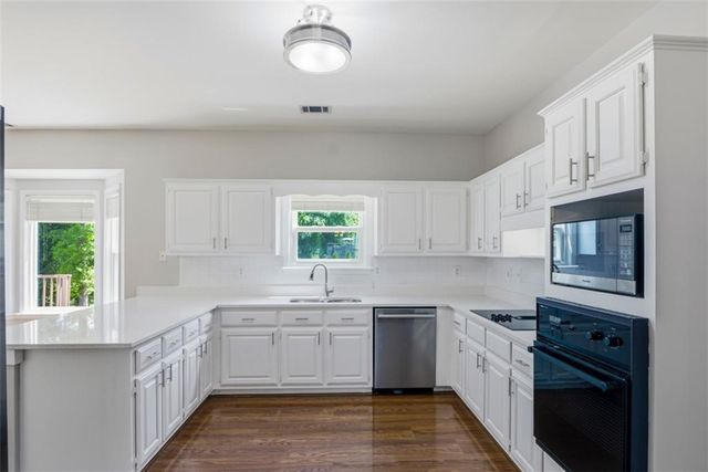 5910 Findley Chase Drive, Johns Creek, GA 30097