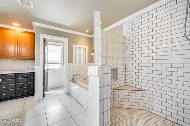 5219 N 16TH Lane, Phoenix, AZ 85015