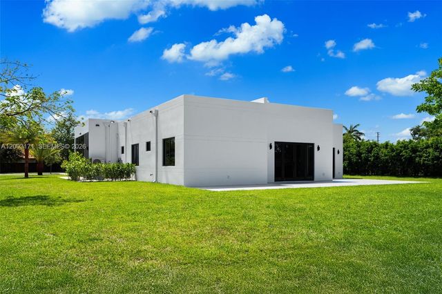 29705 SW 187th Ave, Homestead, FL 33030