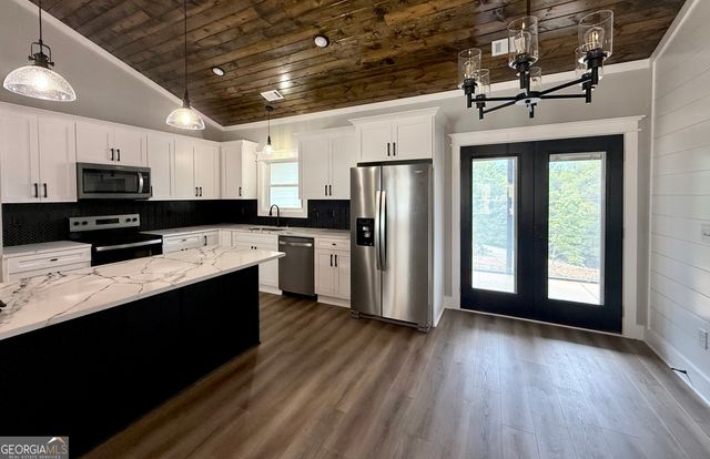 104 Sautee Ridge, Clarkesville, GA 30523