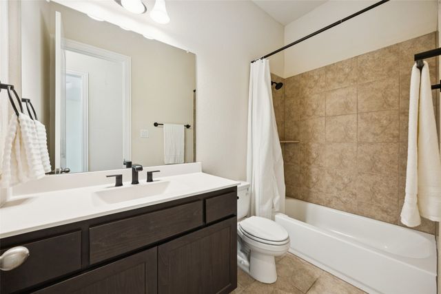 1700 Bonsmara Drive, Northlake, TX 76247