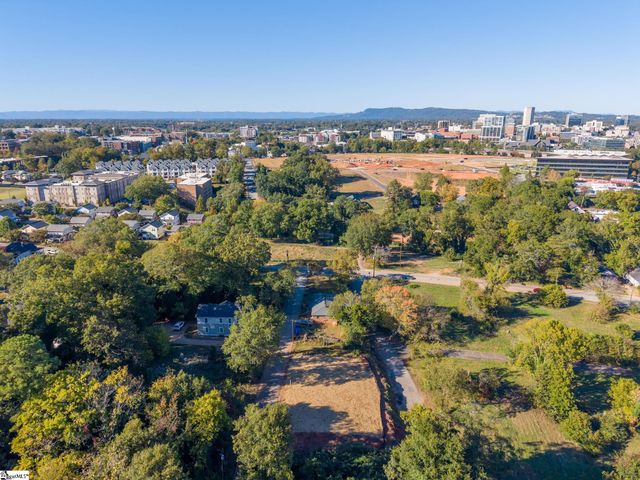 11 Urban Street, Greenville, SC 29605