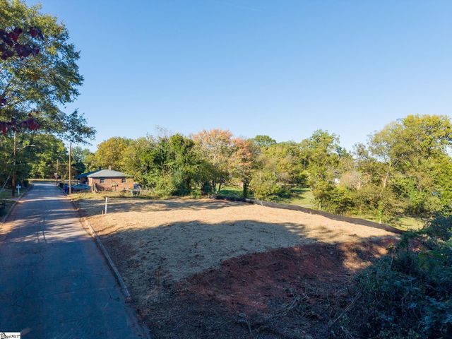 11 Urban Street, Greenville, SC 29605