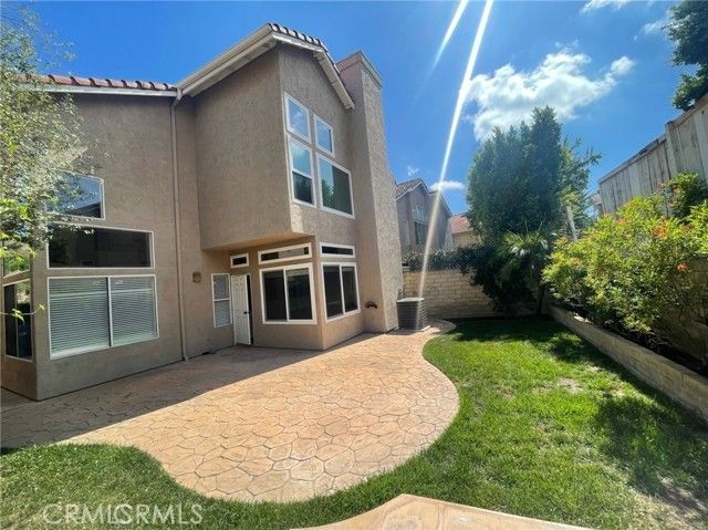 259 Saint Croix Court, Oak Park, CA 91377