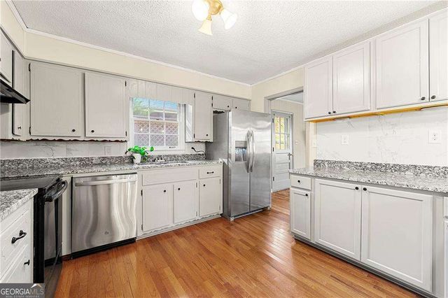 552 Duke Drive, Marietta, GA 30066