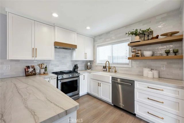 677 N Clinton Street, Orange, CA 92867