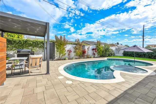 677 N Clinton Street, Orange, CA 92867