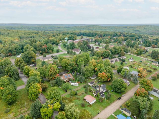 511 3rd Street, Alpha, MI 49902