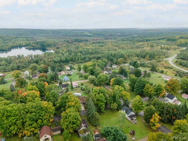 511 3rd Street, Alpha, MI 49902