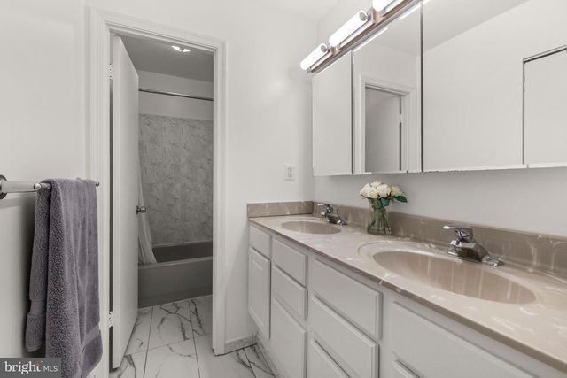 11110 SAFFOLD WAY, Reston, VA 20190