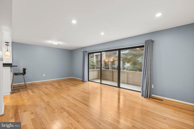 11110 SAFFOLD WAY, Reston, VA 20190