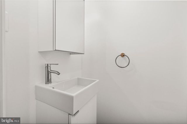 11110 SAFFOLD WAY, Reston, VA 20190