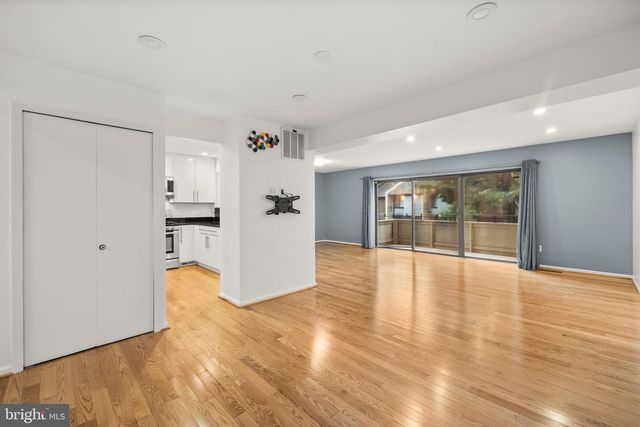 11110 SAFFOLD WAY, Reston, VA 20190