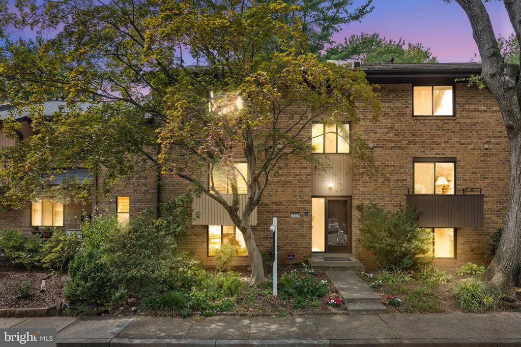 11110 SAFFOLD WAY, Reston, VA 20190