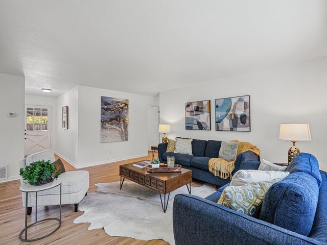 4868 Kingston Way, San Jose, CA 95130