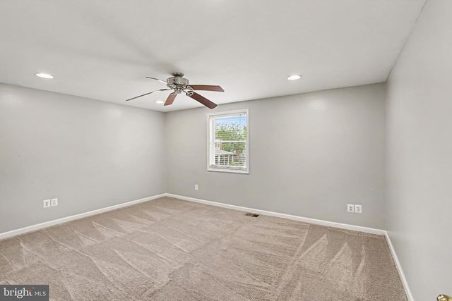 908 WINSAP CT, Baltimore, MD 21227