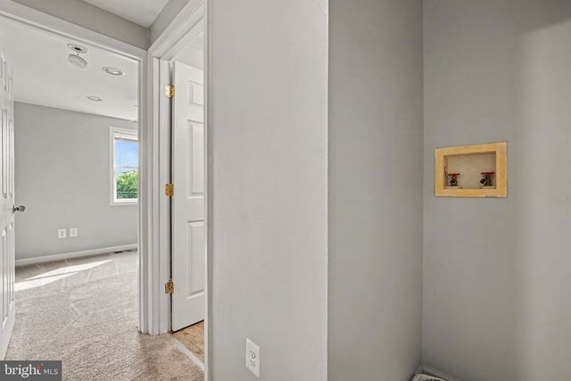 908 WINSAP CT, Baltimore, MD 21227