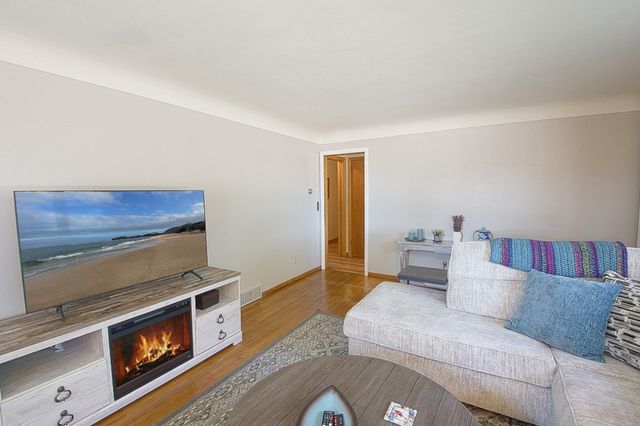 803 20th Avenue N, Saint Cloud, MN 56303