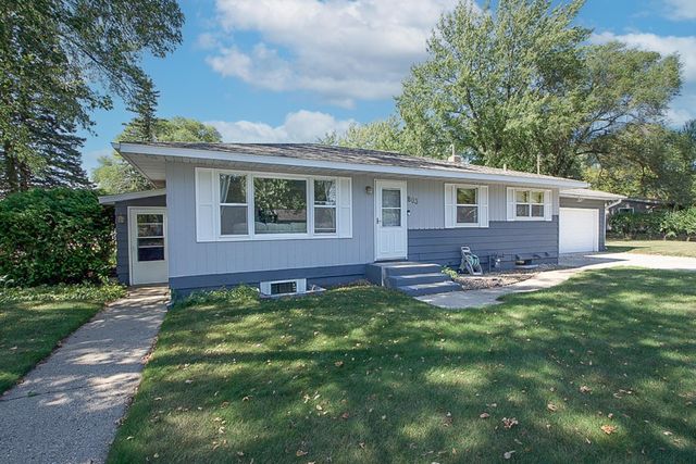 803 20th Avenue N, Saint Cloud, MN 56303