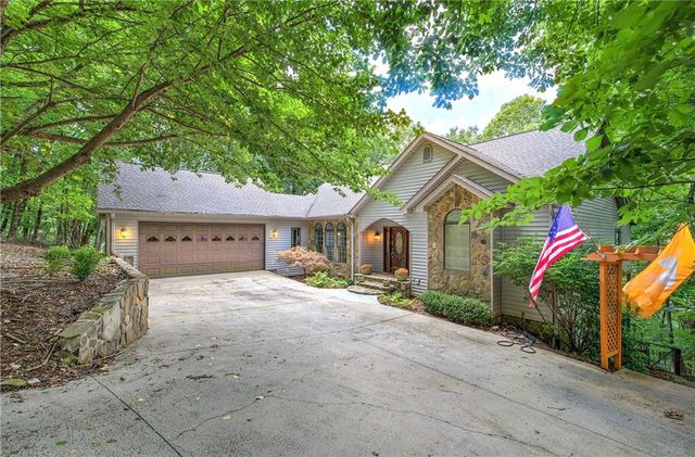 300 Sassafras Mountain Trail, Jasper, GA 30143