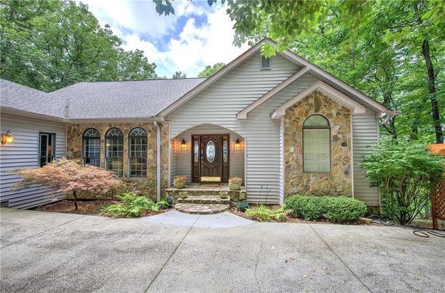 300 Sassafras Mountain Trail, Jasper, GA 30143