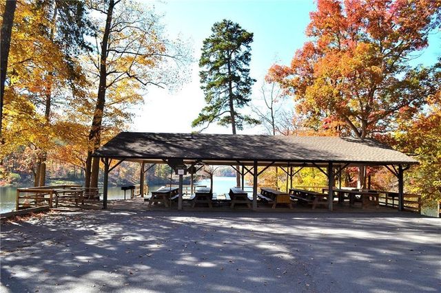 300 Sassafras Mountain Trail, Jasper, GA 30143