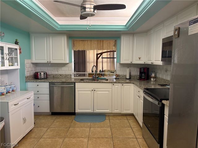 9850 Owlclover ST, Fort Myers, FL 33919