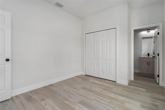 1043 YAKUTAT AVENUE SE, Palm Bay, FL 32909