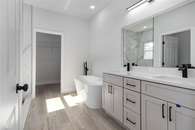 1043 YAKUTAT AVENUE SE, Palm Bay, FL 32909