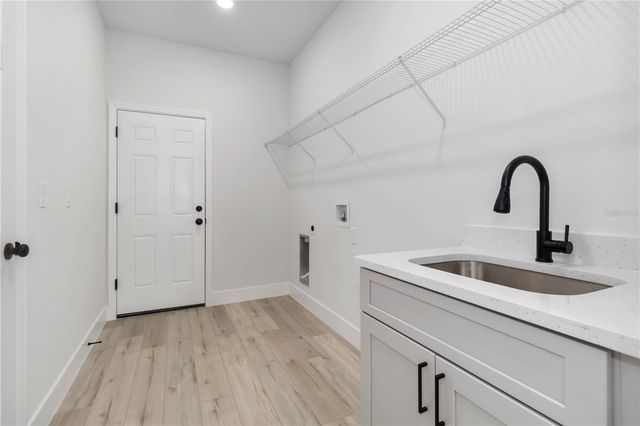 1043 YAKUTAT AVENUE SE, Palm Bay, FL 32909