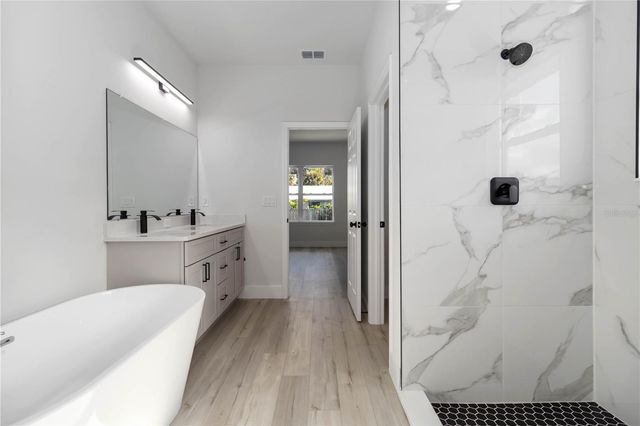 1043 YAKUTAT AVENUE SE, Palm Bay, FL 32909