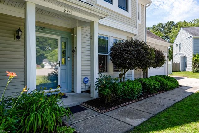 801 Winter King CT, Chesapeake, VA 23323