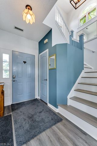 801 Winter King CT, Chesapeake, VA 23323