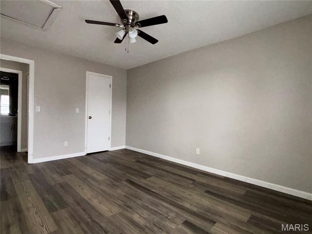 777 Highland Hill Drive D, St Peters, MO 63376