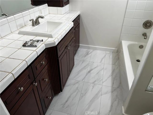 323 S Francisca, Redondo Beach, CA 60277