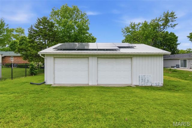 403 S Johnson Street, New Athens, IL 62264