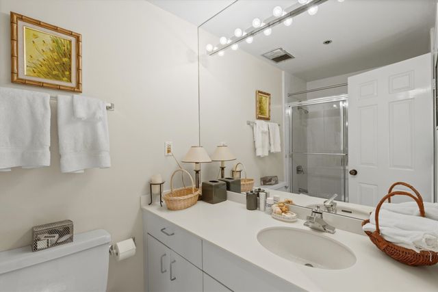 3030 Mckinney Avenue 304, Dallas, TX 75204