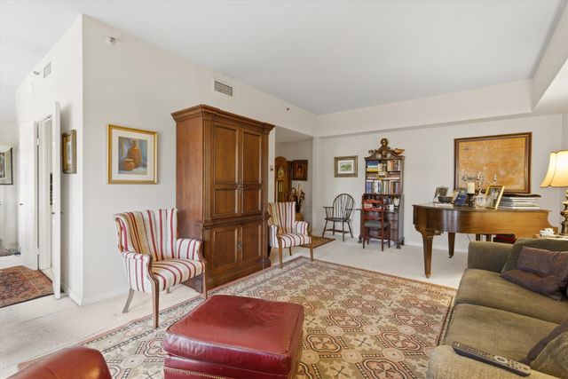 3030 Mckinney Avenue 304, Dallas, TX 75204